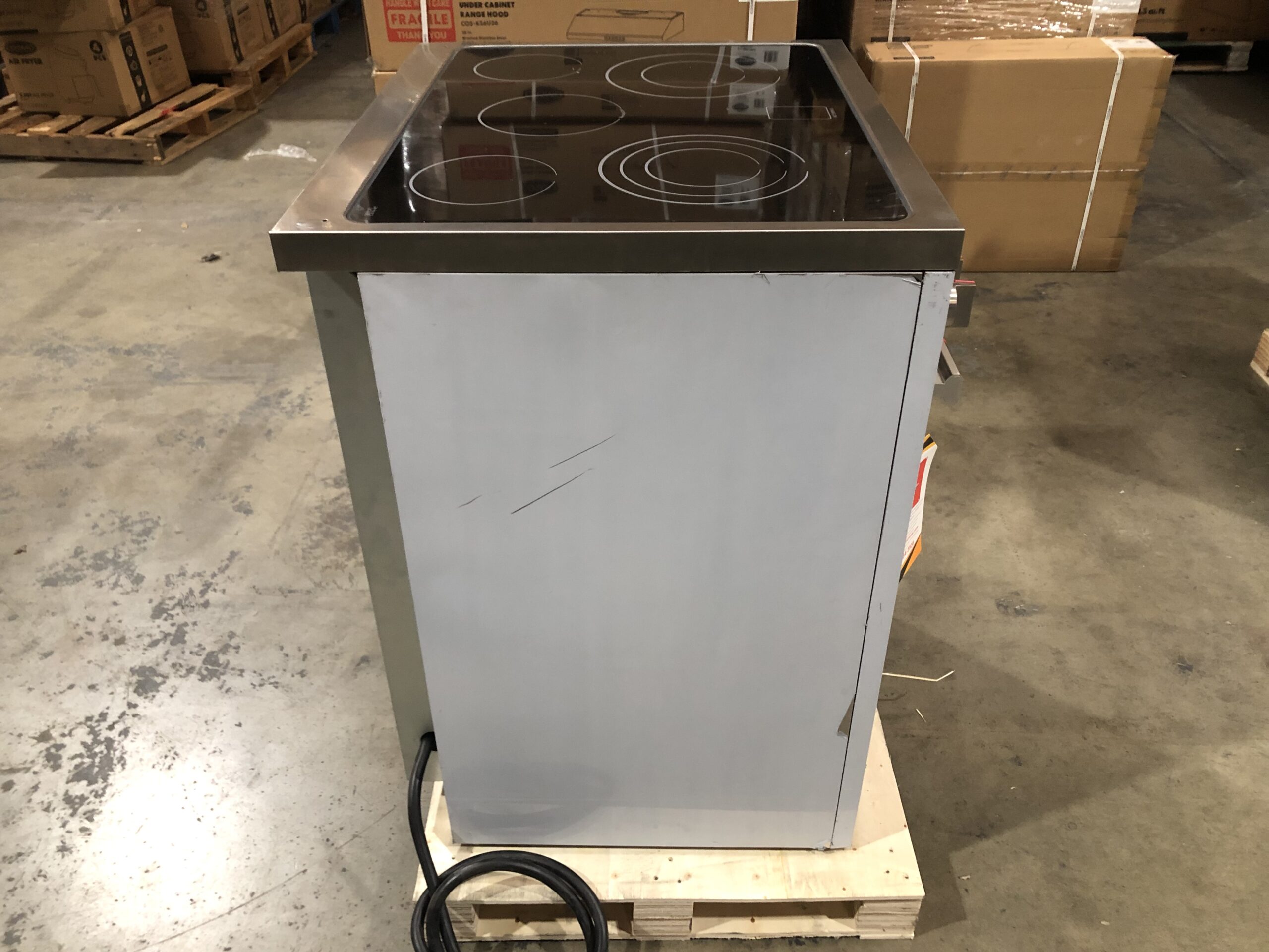 Open Box 30 in. CommercialStyle Electric Range with 4 Burners / 1 Warming Zone and 5 cu. ft